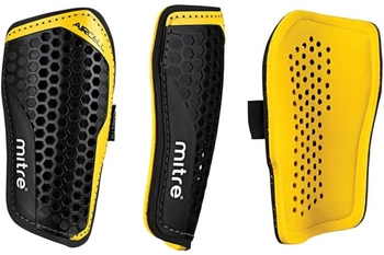 Ochraniacze piłkarskie Mitre Aircell Pro na golenie