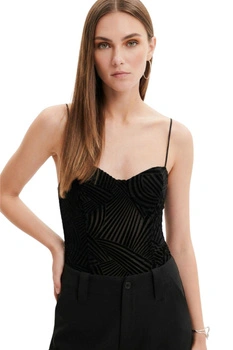 Body damski Desigual Velty czarne aksamitne na ramiączkach