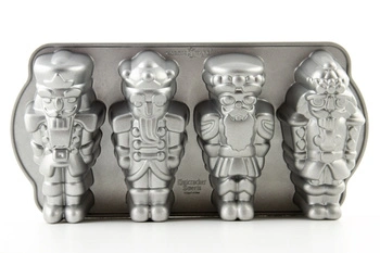 Świąteczna forma do pieczenia Nordic Ware dziadki do orzechów aluminiowa