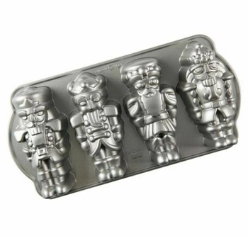 Świąteczna forma do pieczenia Nordic Ware dziadki do orzechów aluminiowa