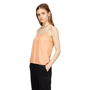 Top damski Naf Naf Otouti Bret bluzka brzoskwiniowa na ramiaczkach z koronka