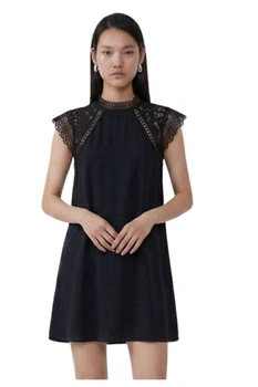 Sukienka damska Zara mini czarna koronkowa elegancka